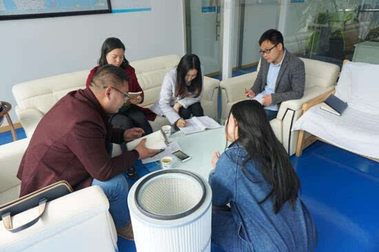 行業巨頭與涂裝設備工廠店合作，探索電商服務新路徑